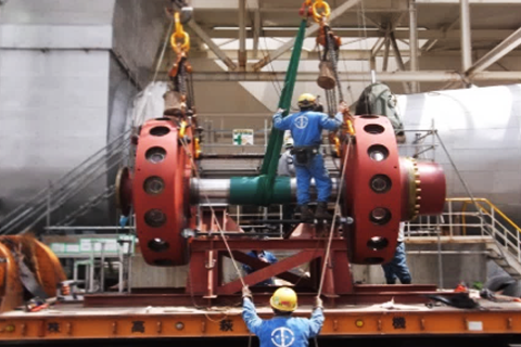 車両荷受け作業